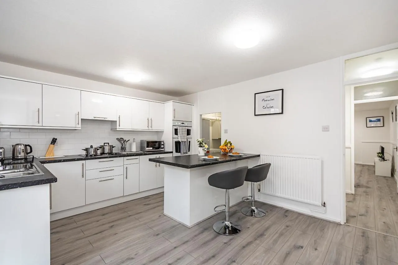 Hillsquare Residences - Tufnell Court At Victoria Park London